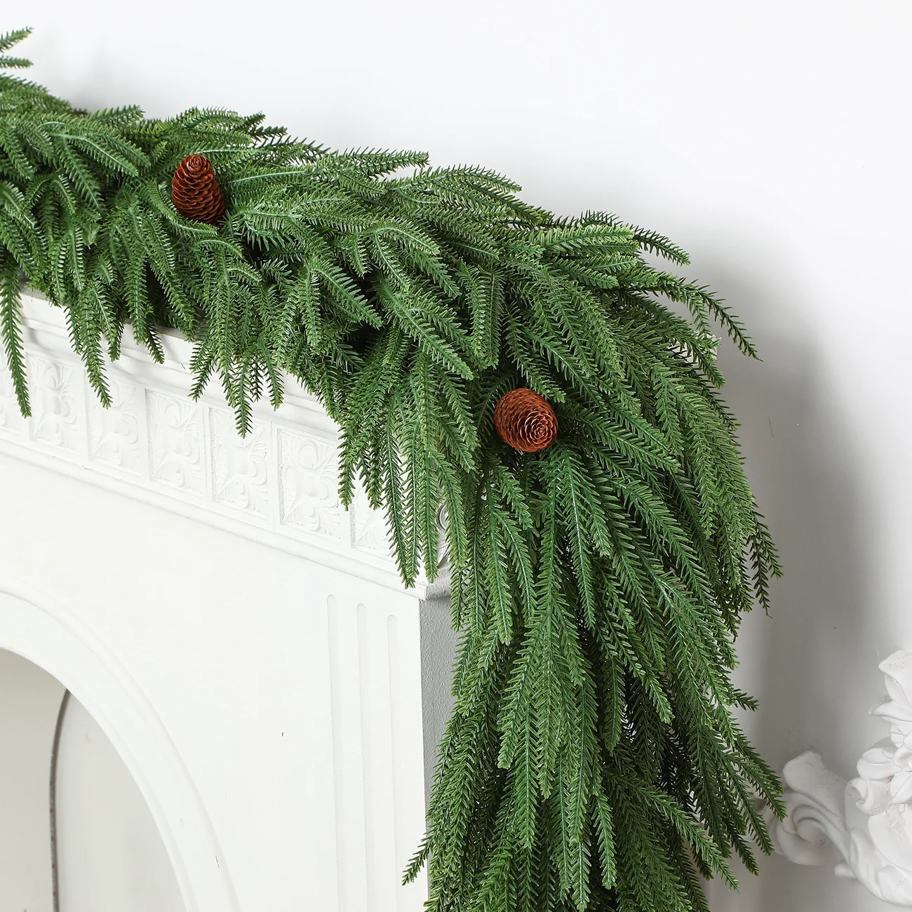 Norfolk Pine Christmas Garland with Pinecones – Realistic PE, 6FT/9FT - Image 3